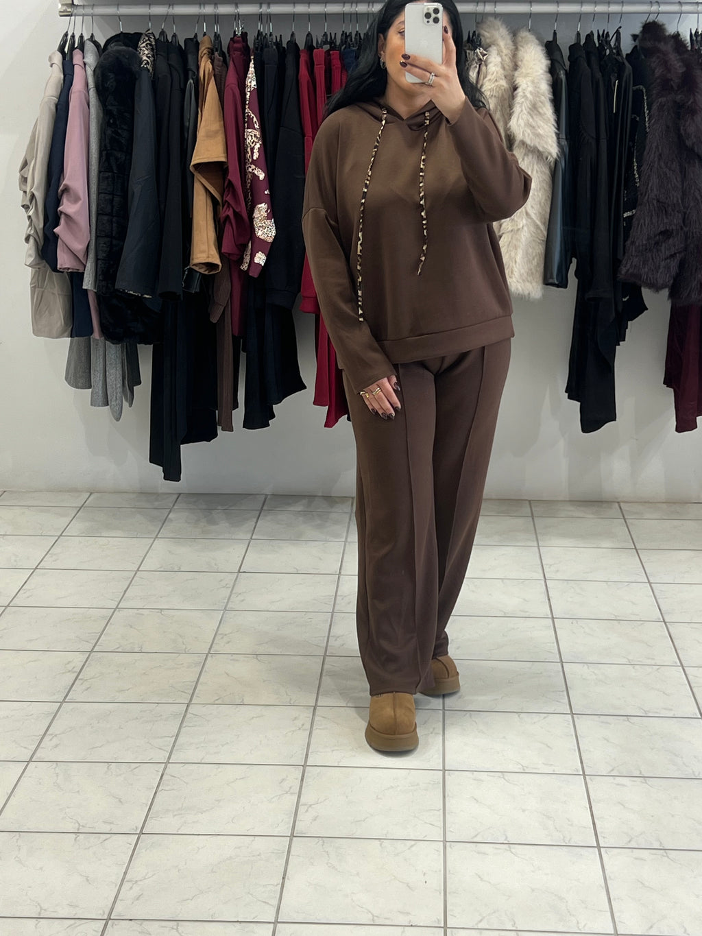 Σετ φούτερ με κουκούλα και παντελόνι με λάστιχο και leopard λεπτομέρειες - Σοκολατί