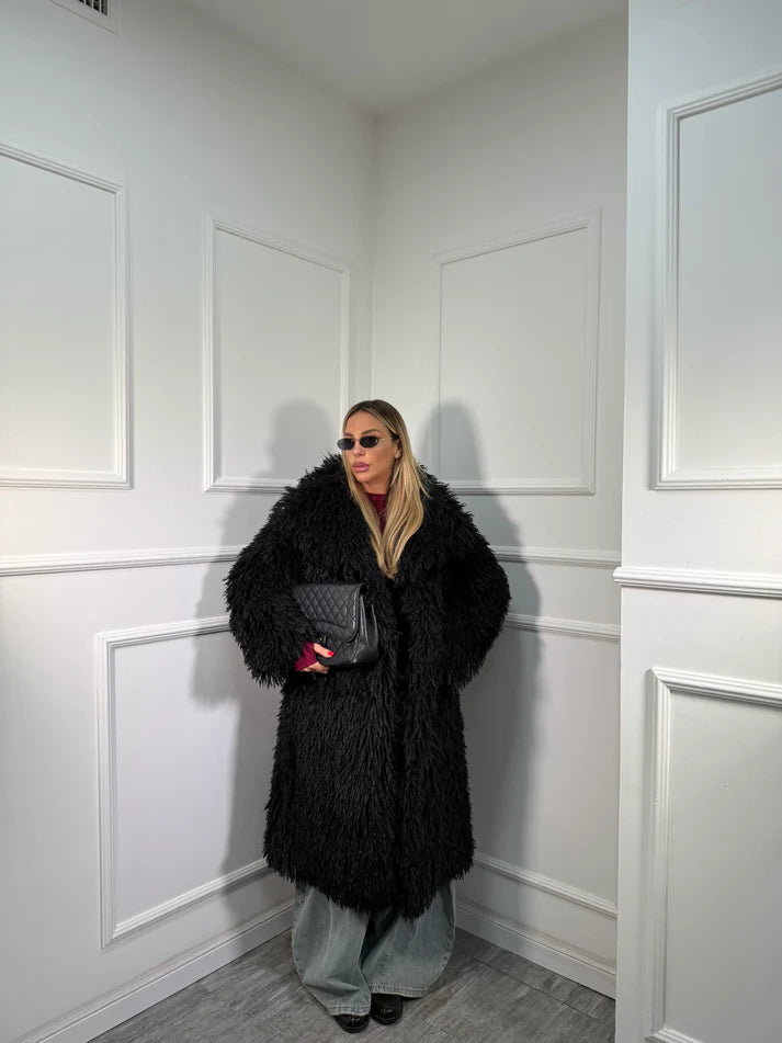 Μακρυά γούνα με μεγάλο γιακά - Μαύρο