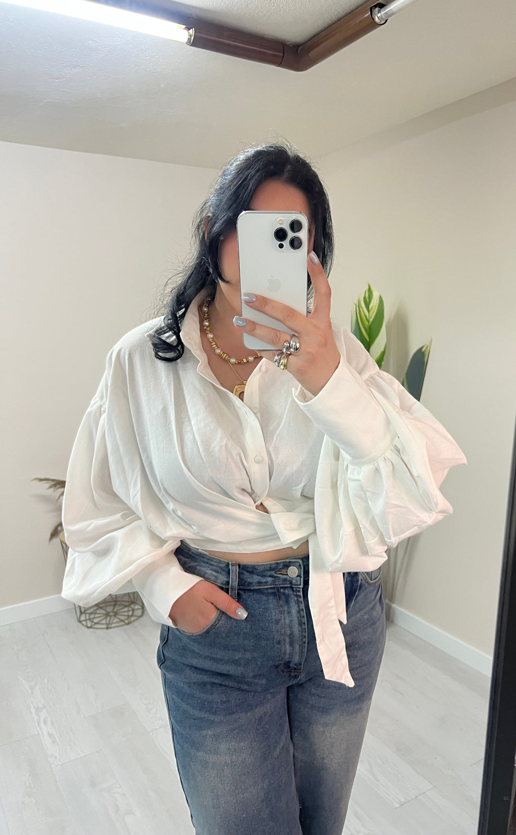 Crop λινό πουκάμισο με δέσιμο στο πλάι - Λευκό