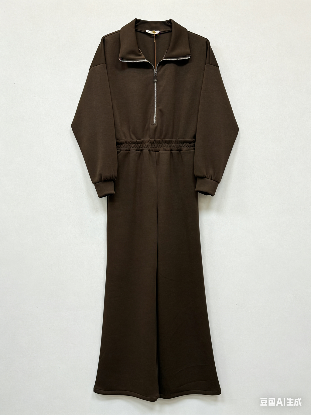 Ολόσωμη φόρμα φούτερ με φερμουάρ και πλαϊνές τσέπες – Σοκολατί