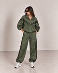 Αντιανεμικό σετ bomber jacket με παντελόνι με λάστιχο στο τελίωμα - Χακί