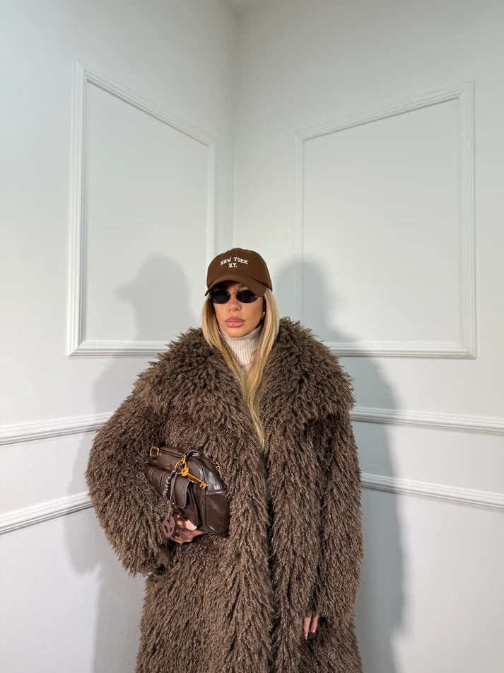 Μακρυά γούνα με μεγάλο γιακά - Σοκολατί