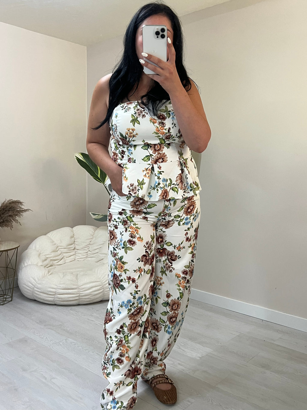 Floral σετ balloon παντελόνι και στράπλες peplum top - Λευκό με καφέ