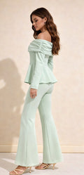 Σετ μπλούζα off-shoulder με βολάν και ψηλόμεσο παντελόνι καμπάνα - Βεραμάν