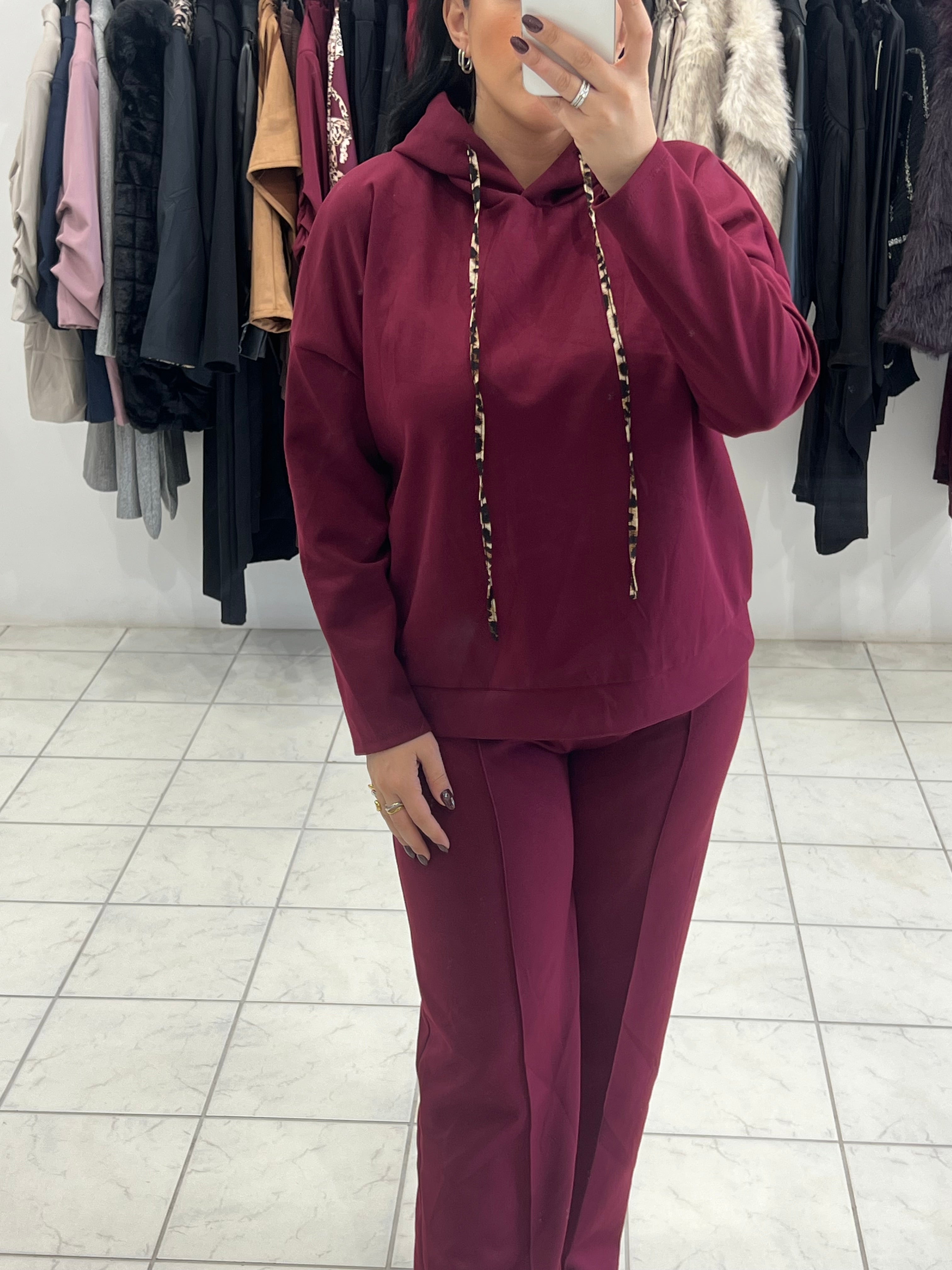 Σετ φούτερ με κουκούλα και παντελόνι με λάστιχο και leopard λεπτομέρειες - Μπορντό