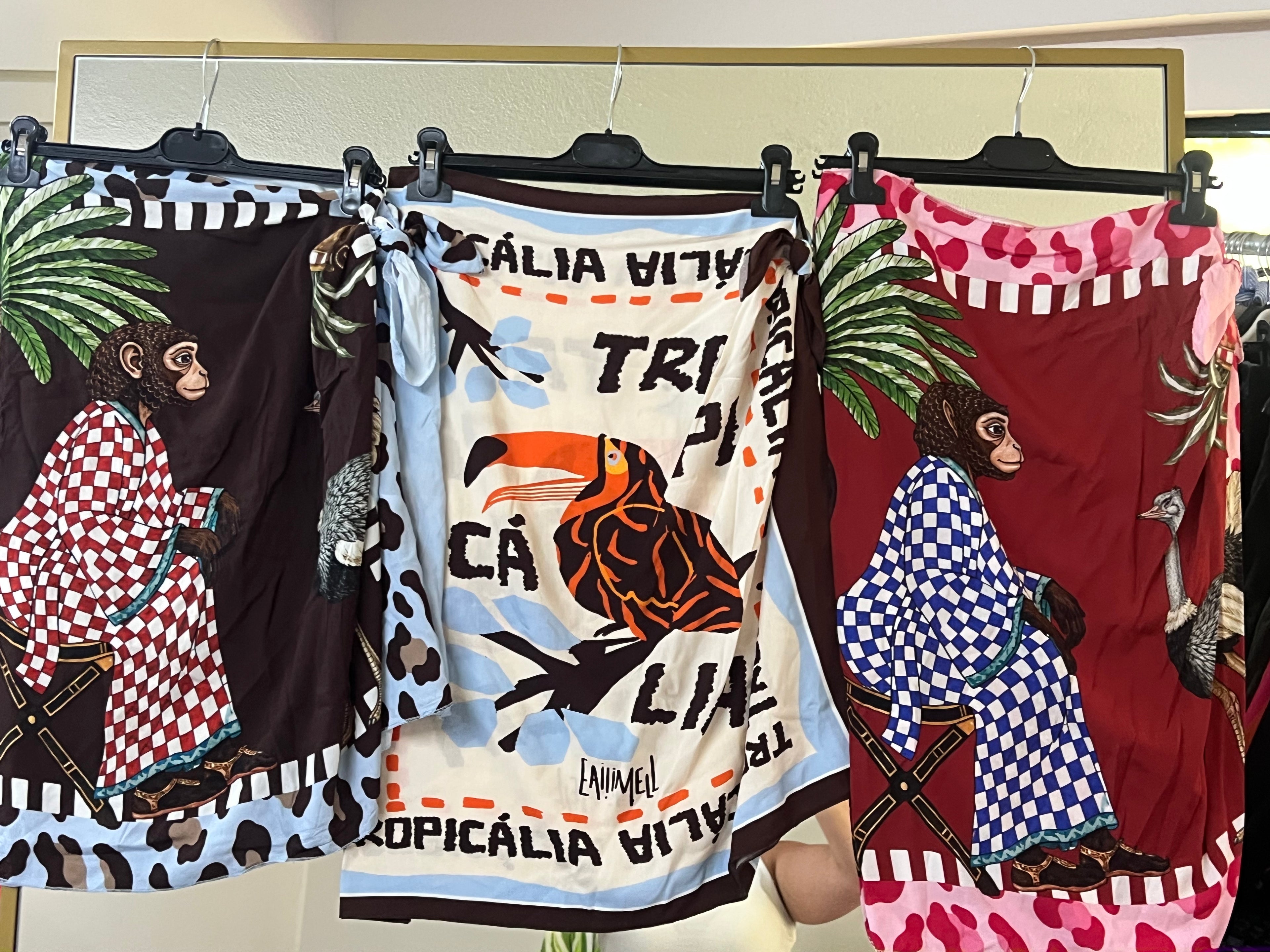 Εμπριμέ φούστα τύπου παρεό