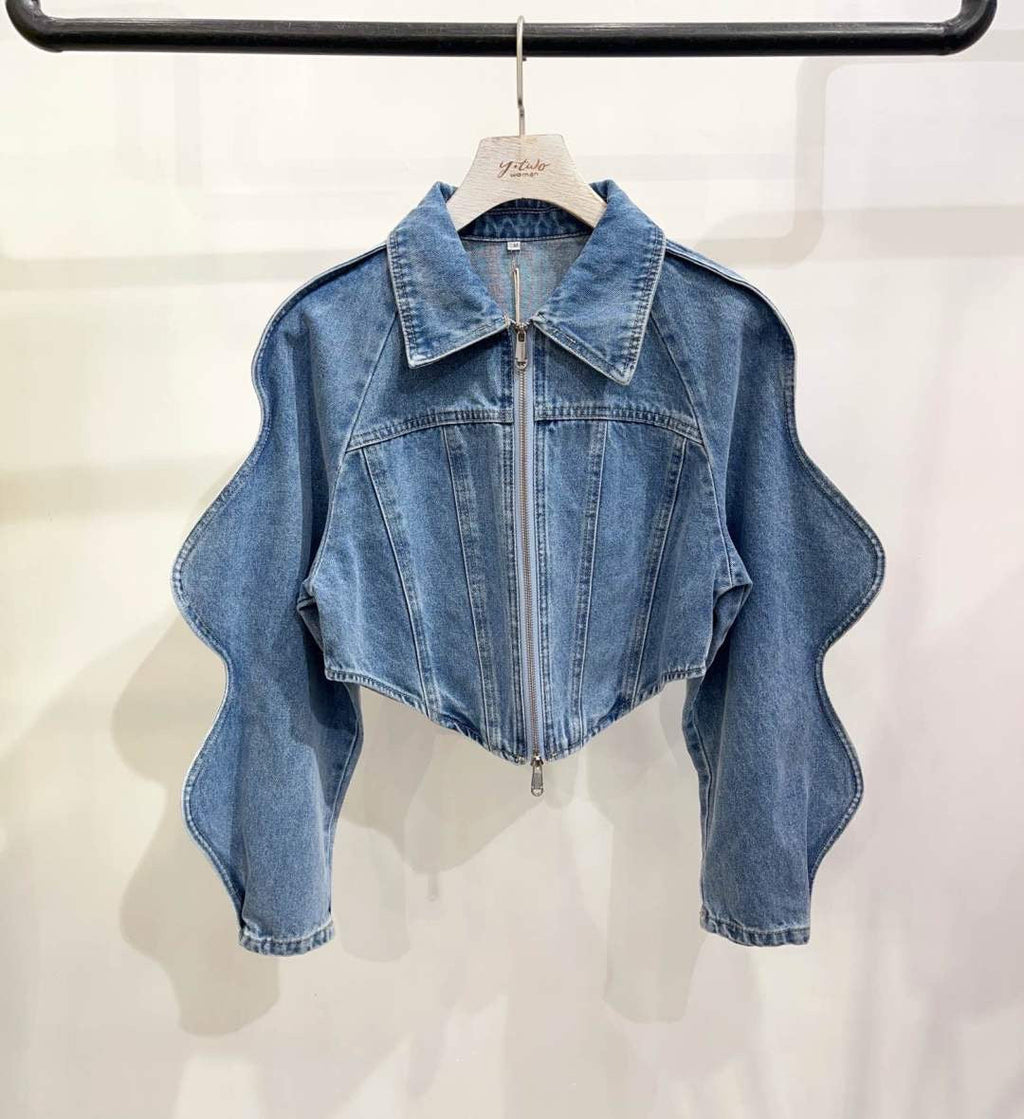 Denim cropped jacket με ιδιαίτερα μανίκια