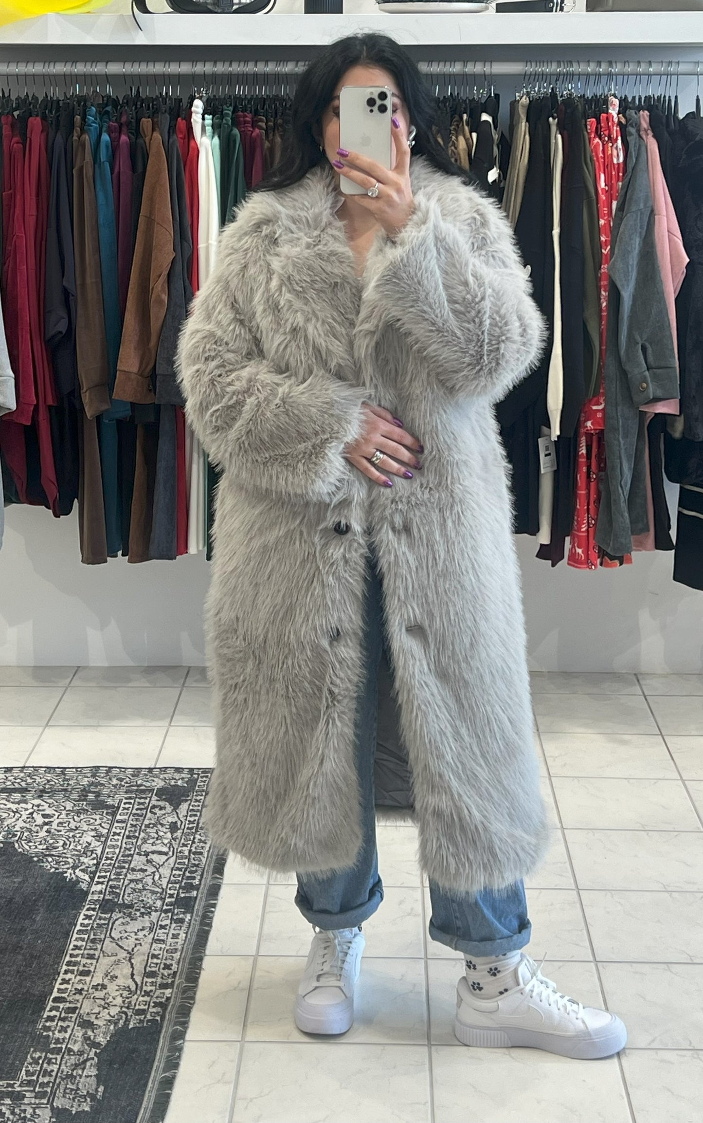 Elegant Touch Faux Fur - Γκρι