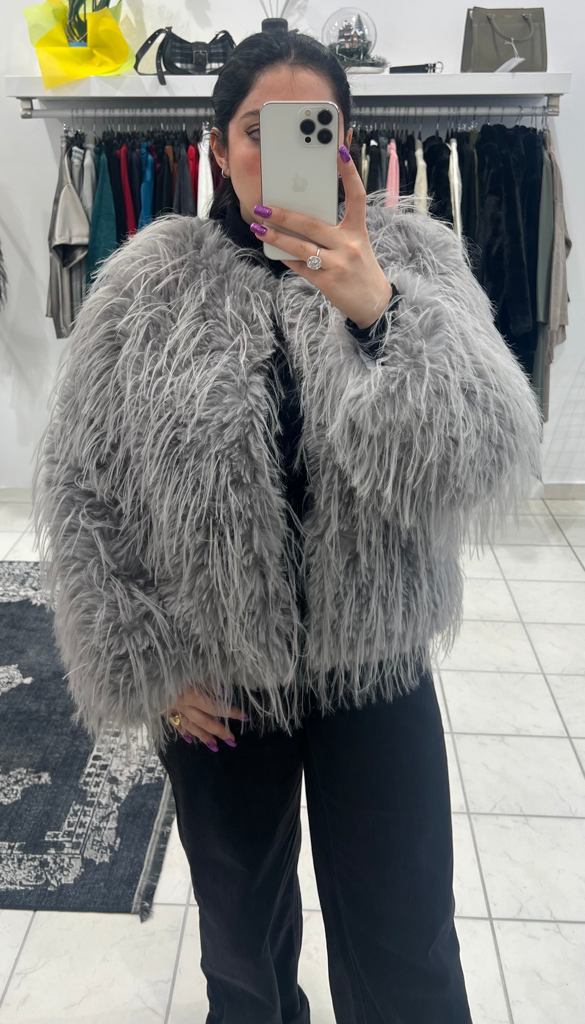 Μακρυμάνικη γούνα με πυκνή τρίχα - Γκρι