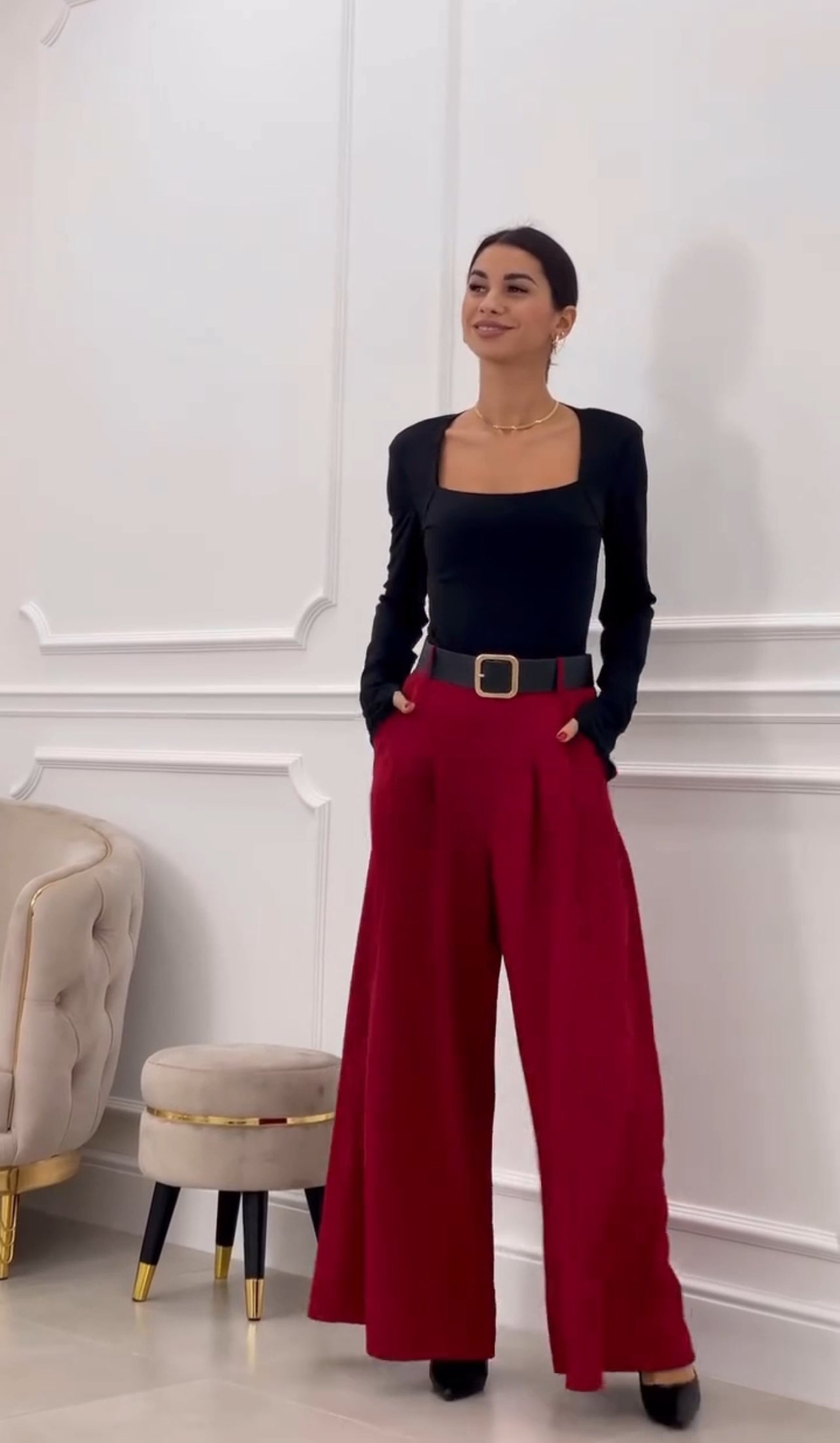 Elegance Flow Pleated Wide-Leg Pants - Red