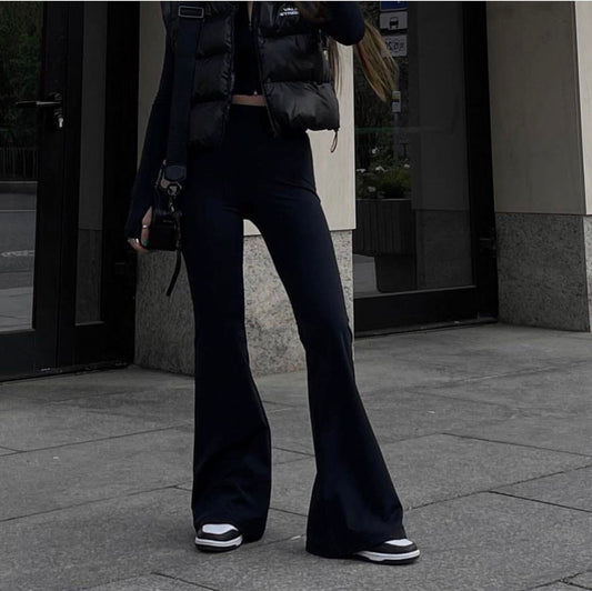 Urban Chic Flare Pants - Μαύρο