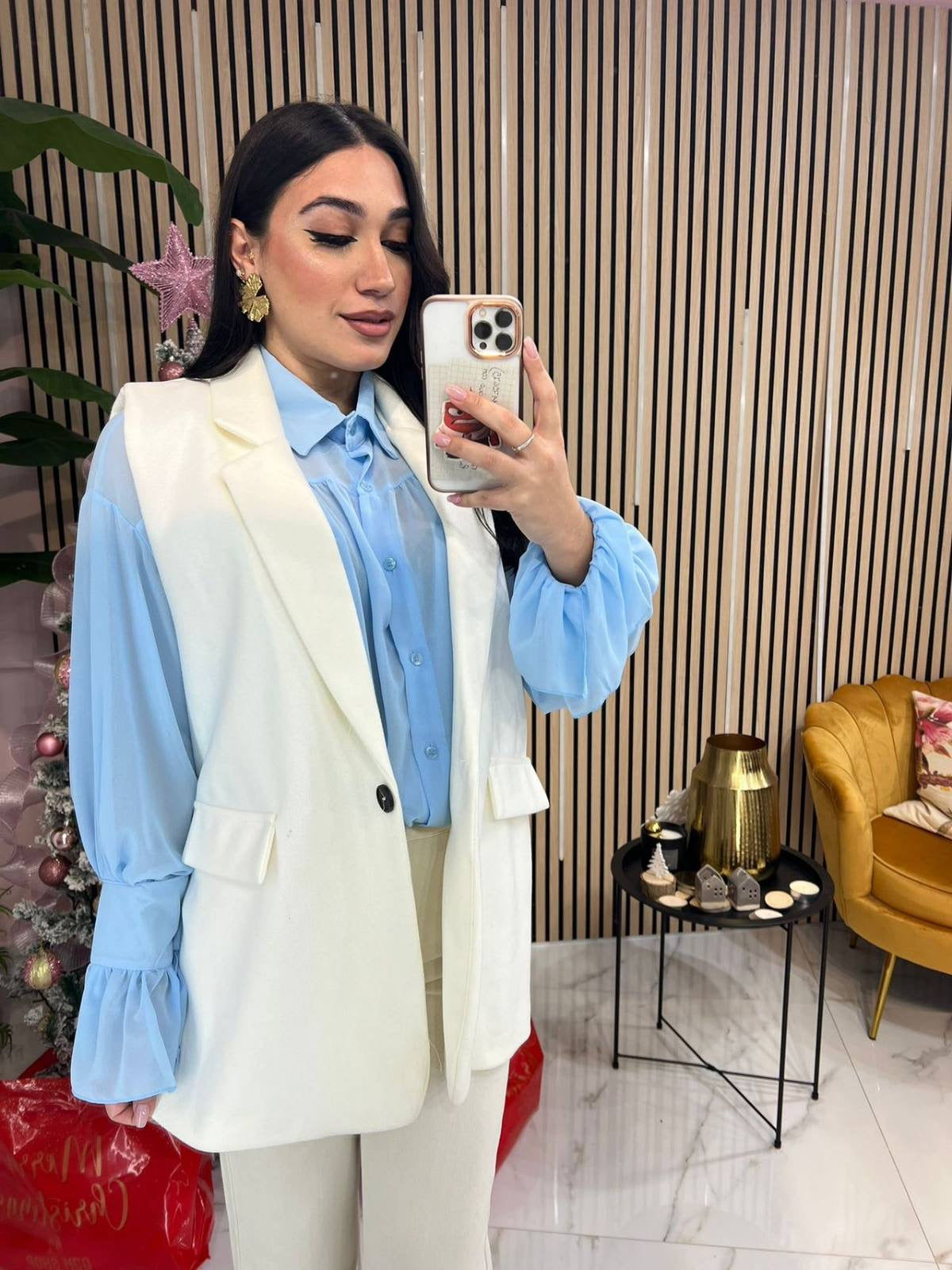 Romantic Breeze Shirt - Light Blue