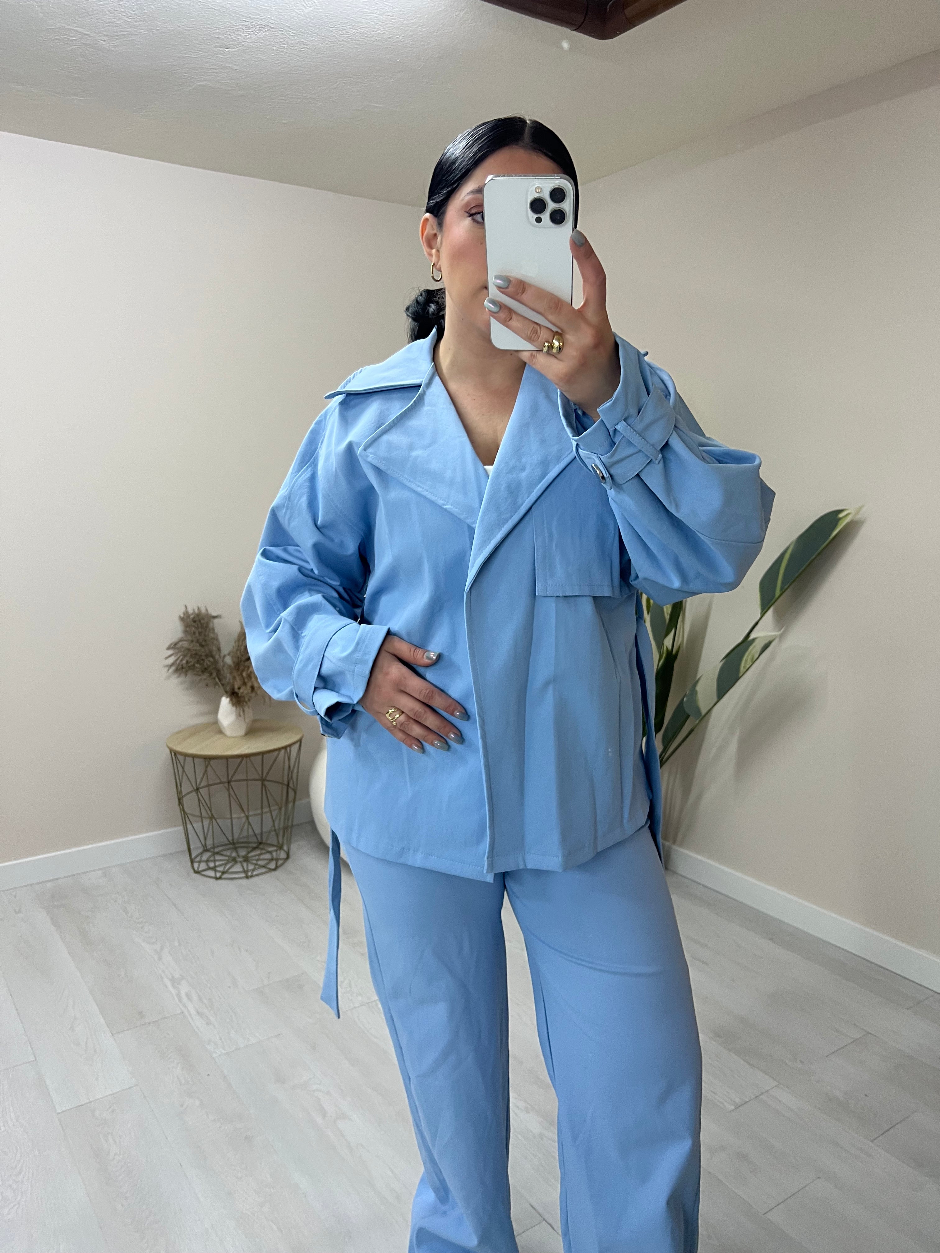 Denim καμπαρντινέ σετ σακάκι με ζώνη και παντελόνι με κουμπί - Γαλάζιο