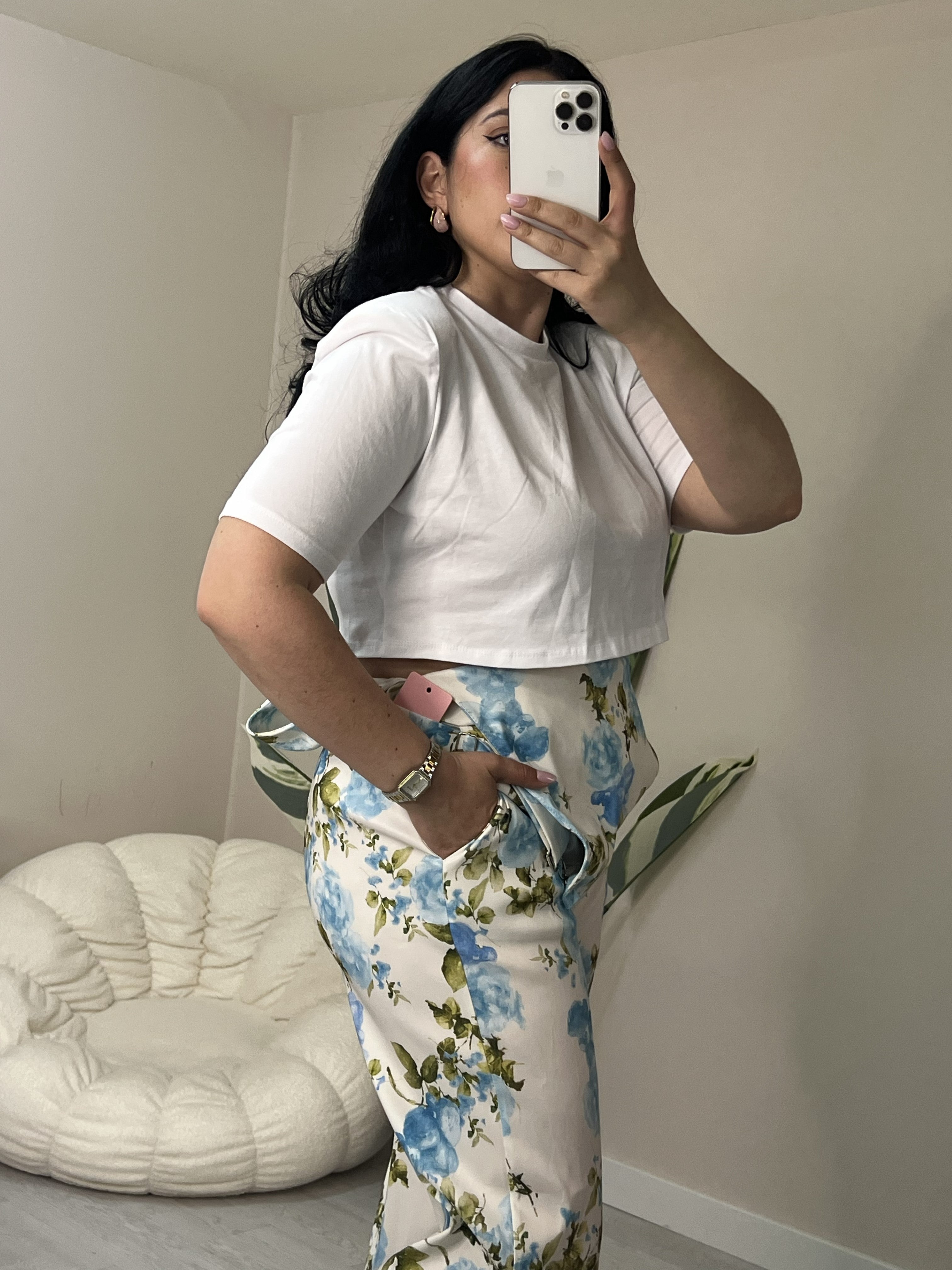 Crop top με βάτες στους ώμους - Λευκό