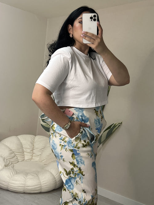 Crop top με βάτες στους ώμους - Λευκό