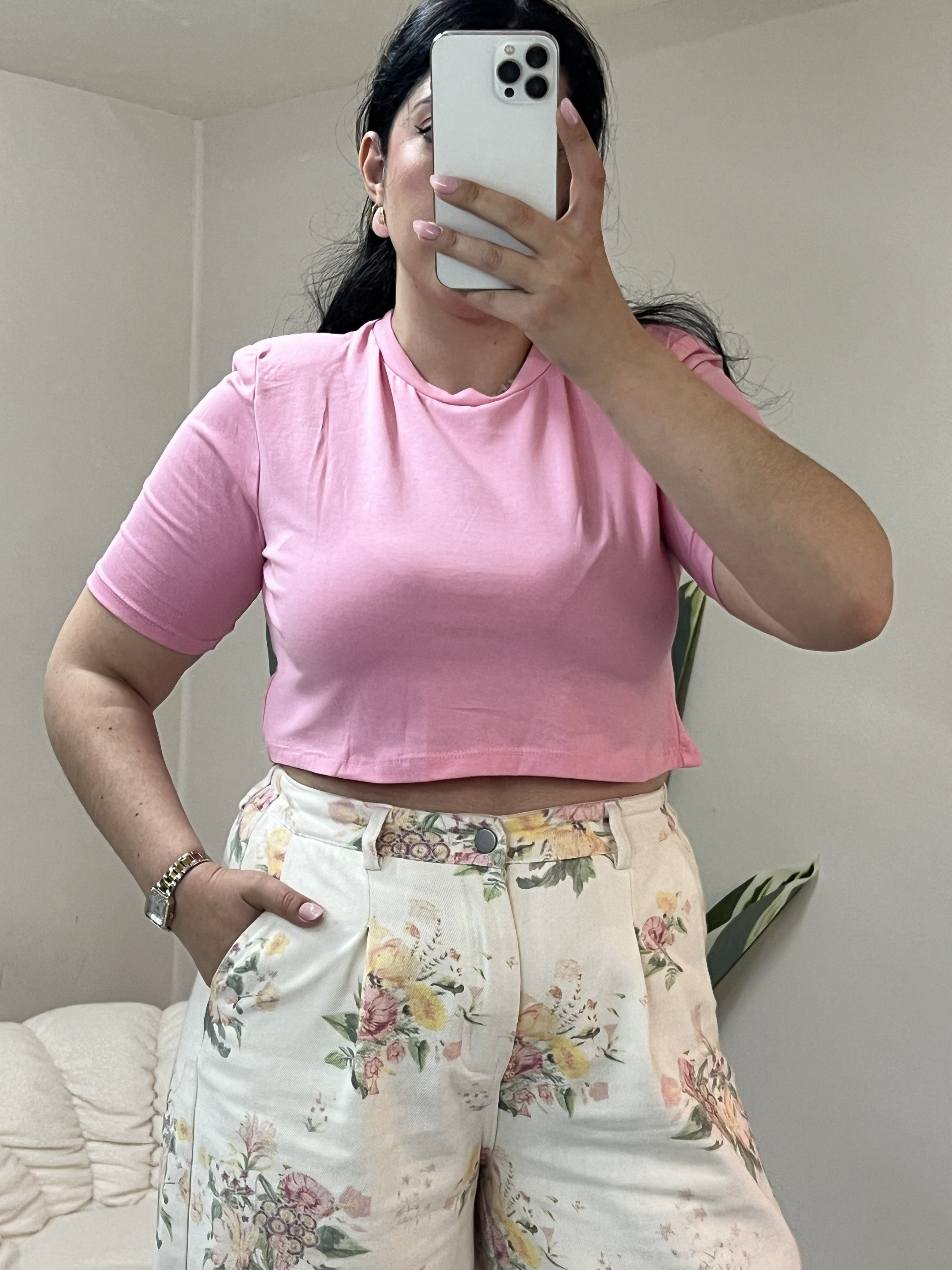Crop top με βάτες στους ώμους - Ροζ