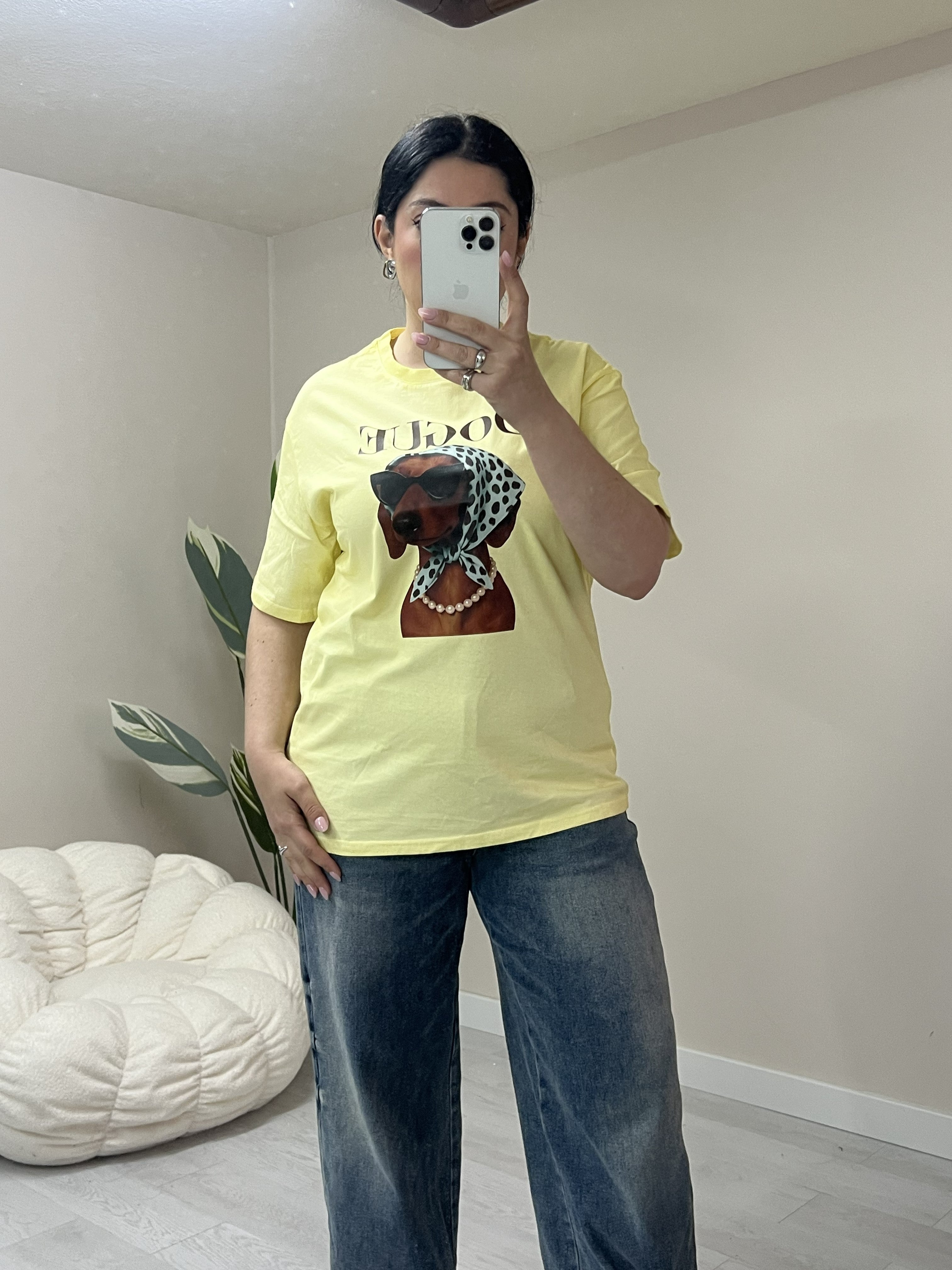 Κοντομάνικο t-shirt με στάμπα στο μπροστά μέρος - Κίτρινο