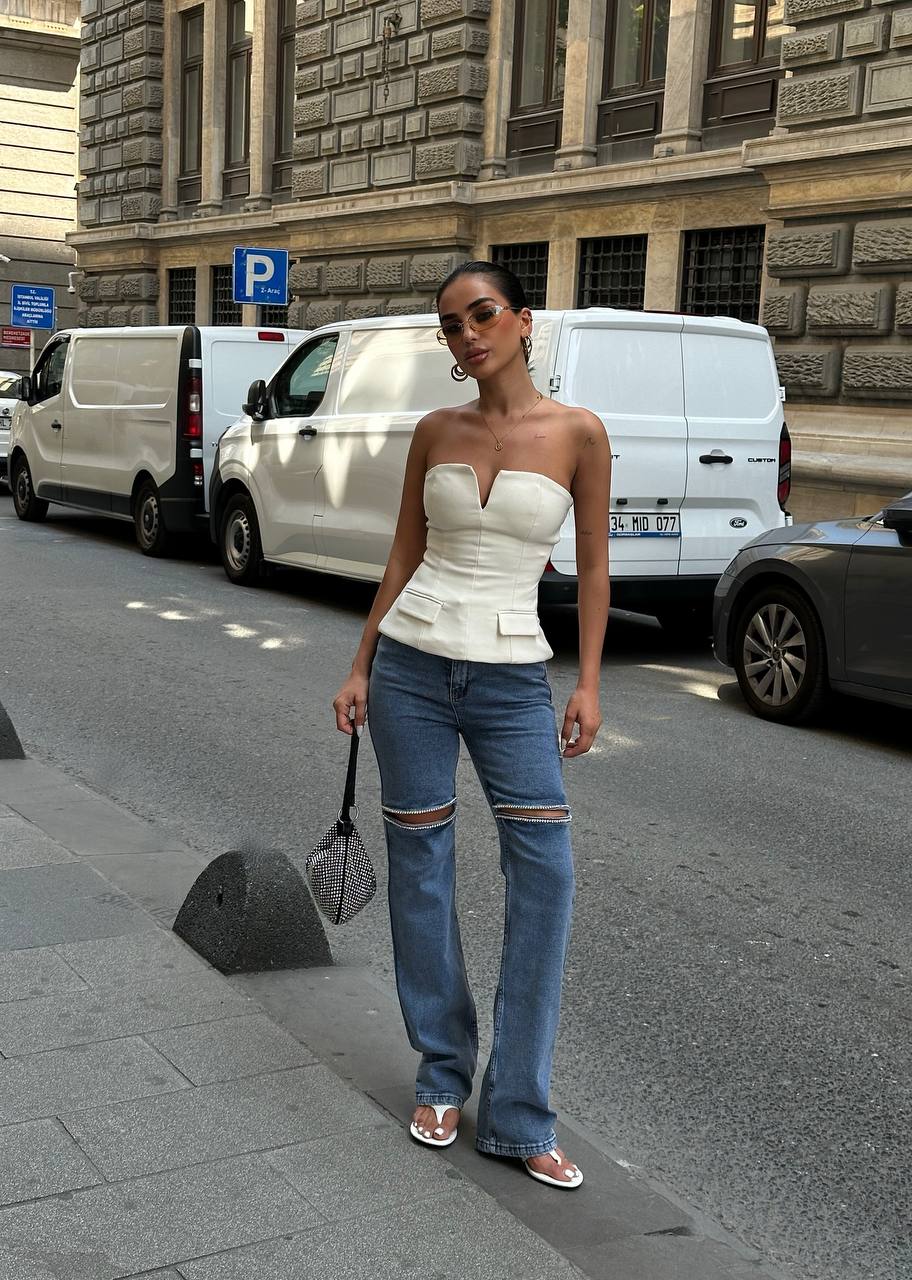 Cut-Out Strass Denim