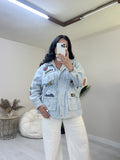 Denim jacket με ραμμένα σχέδια - Γαλάζιο