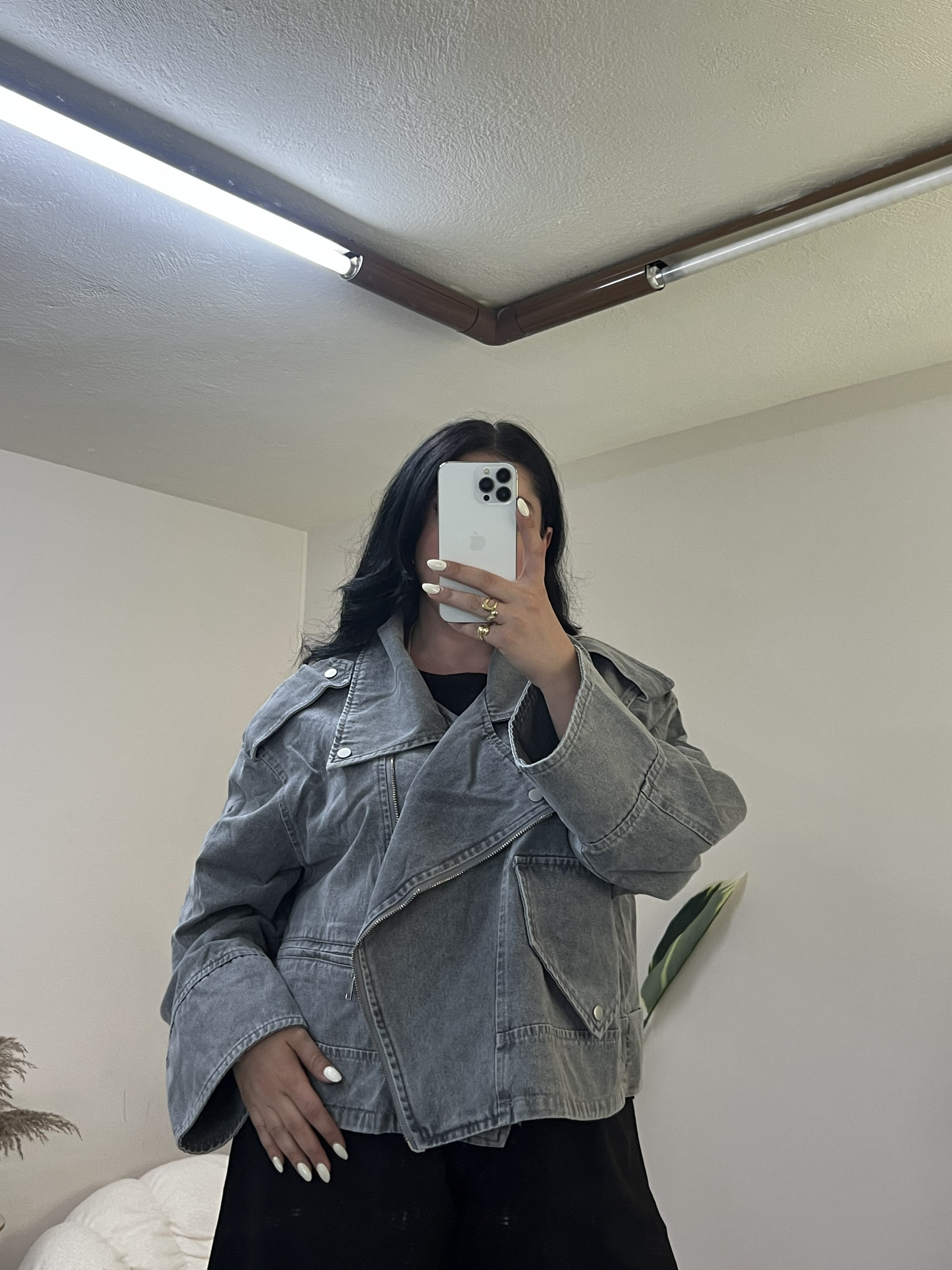Oversized denim jacket με ασύμμετρο κλείσιμο - Γκρι