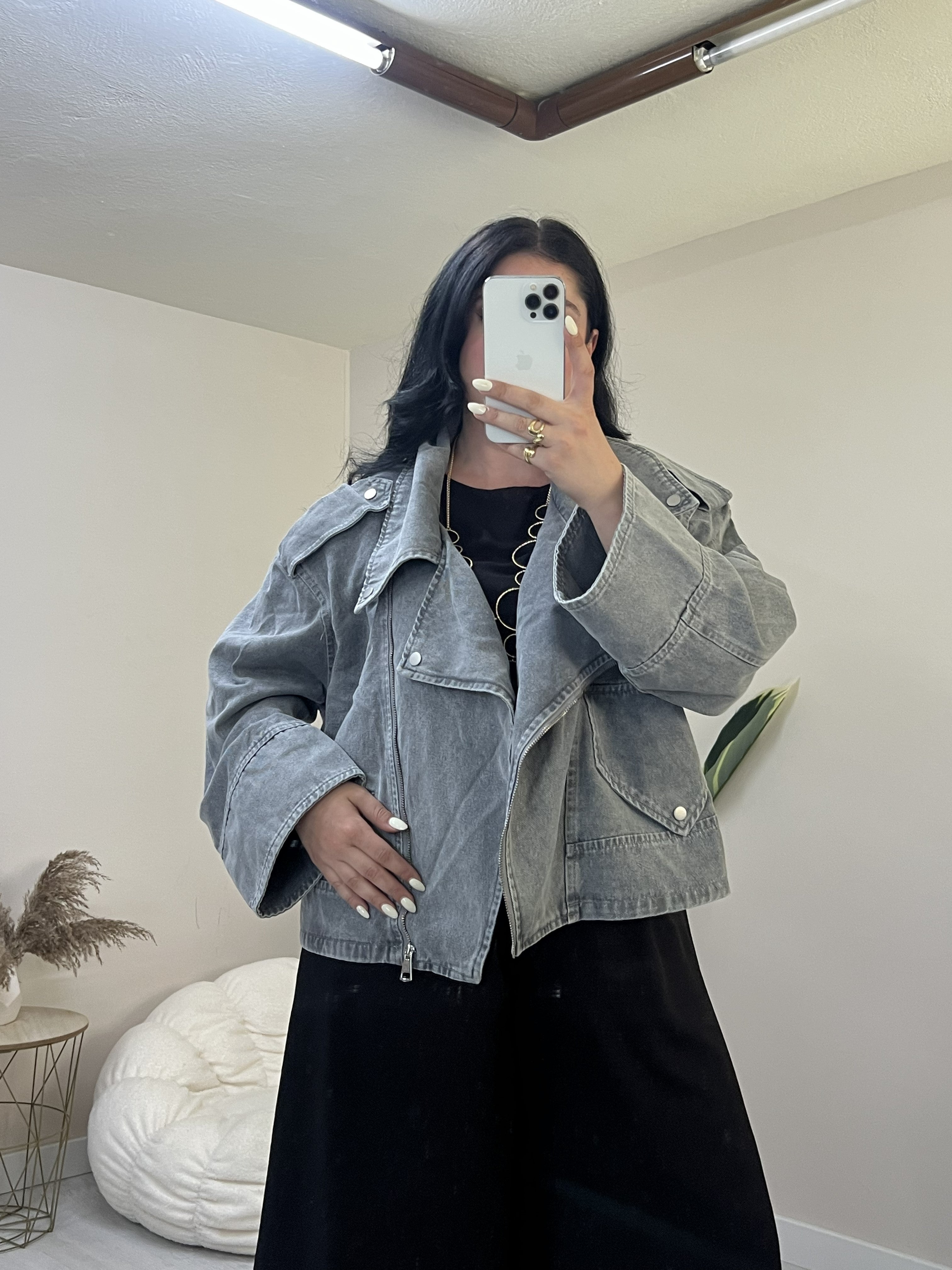 Oversized denim jacket με ασύμμετρο κλείσιμο - Γκρι