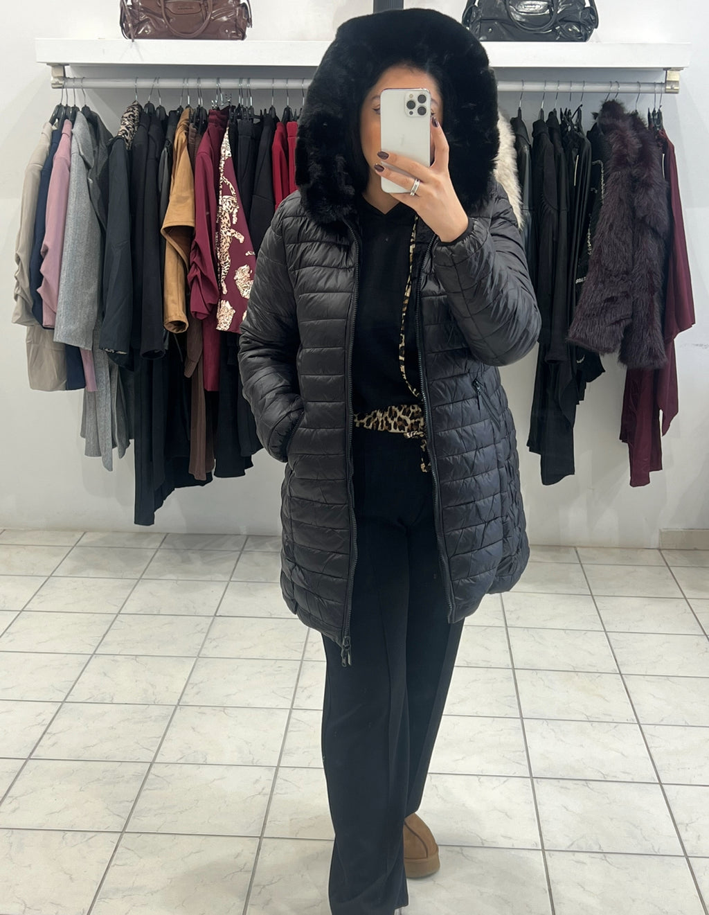 Μπουφάν διπλής όψης, μπουφάν από την μία πλευρά, γούνα από την δεύτερη - Μαύρο