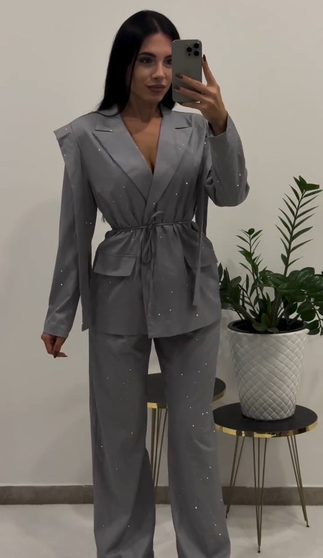 Σετ κοστούμι με στρας, δετό σακάκι και παντελόνι σε ίσια γραμμή - Γκρι