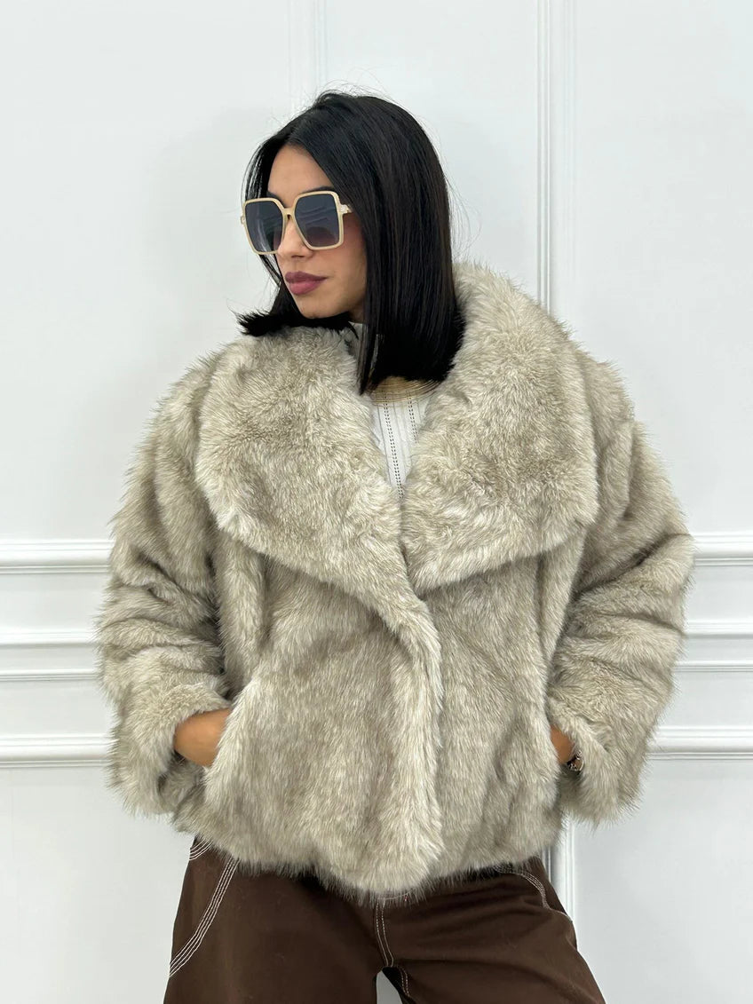 Oversized οικολογική γούνα με φαρδύ γιακά - Πούρο