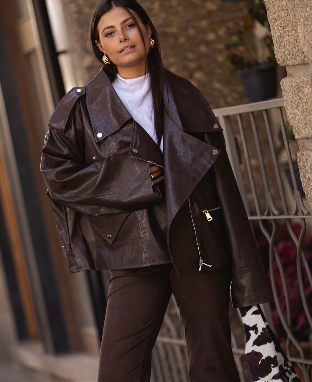 Oversized δερματίνη jacket με ασύμμετρο κλείσιμο - Μπορντό