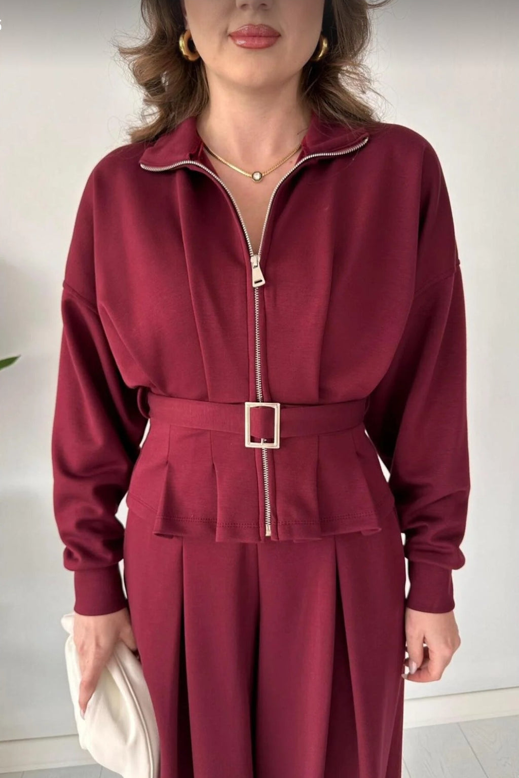 Σετ φόρμα, ζακέτα με ζώνη και παντελόνι σε φαρδιά γραμμή - Μπορντό