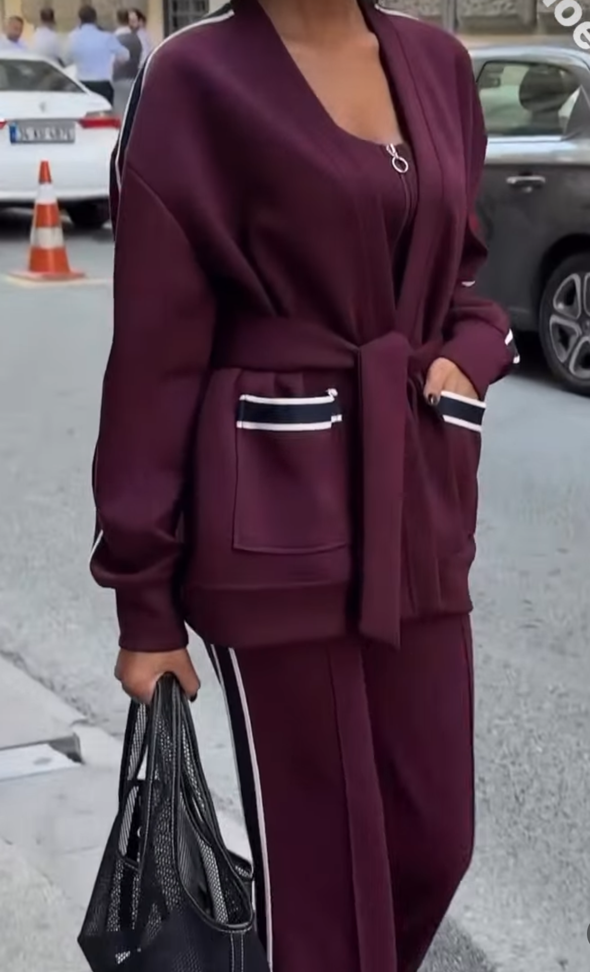 Σετ 3 τεμαχίων, μπλούζα με φερμουάρ, ζακέτα με ζώνη και εφαρμοστό παντελόνι καμπάνα - Μπορντό