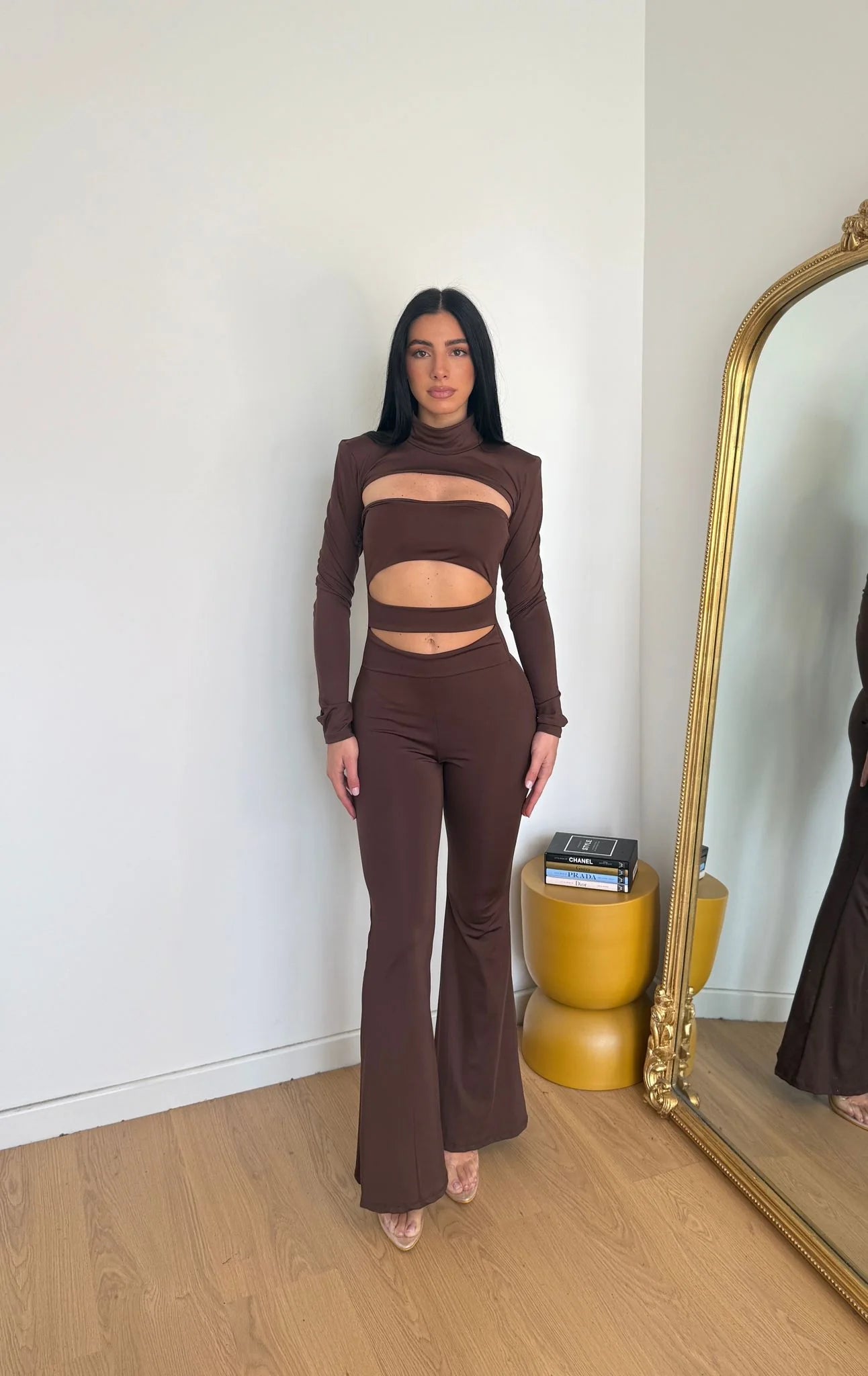 Ολόσωμη φόρμα με ανοίγματα - Σοκολατί