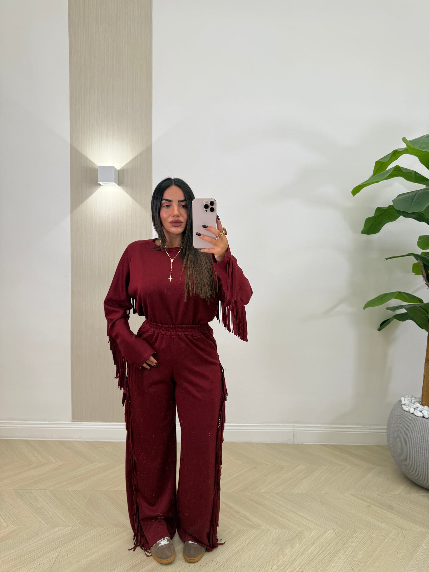 Σετ βουτυρένια φόρμα με διακοσμητικά κρόσσια - Μπορντό